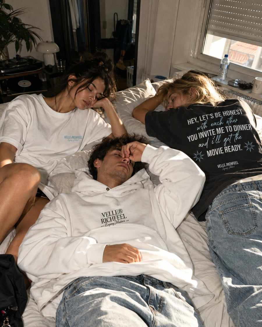 Unisex boxy-fit T-shirt with white “BE HONEST” artwork