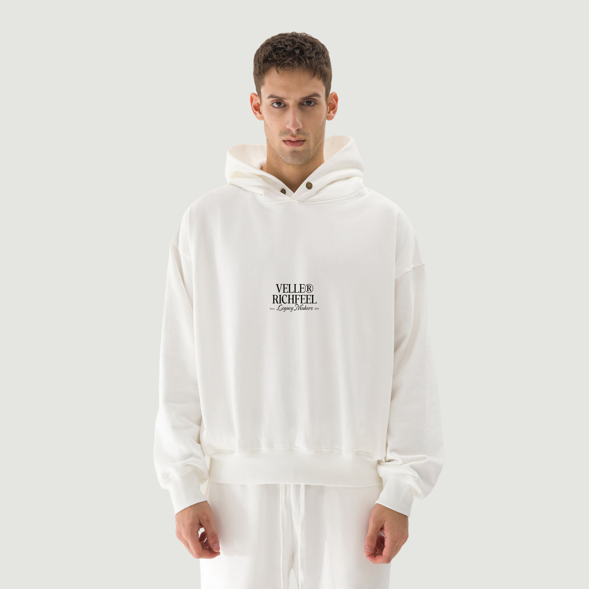 hoodie branca com arte "Ceate your own sunshine" em glitter preto