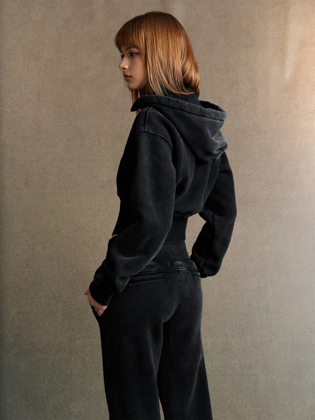 400GSM Women's Slim-Fit Pigment-Wash Zip-Up Hoodie with Detachable Hood Snow wash